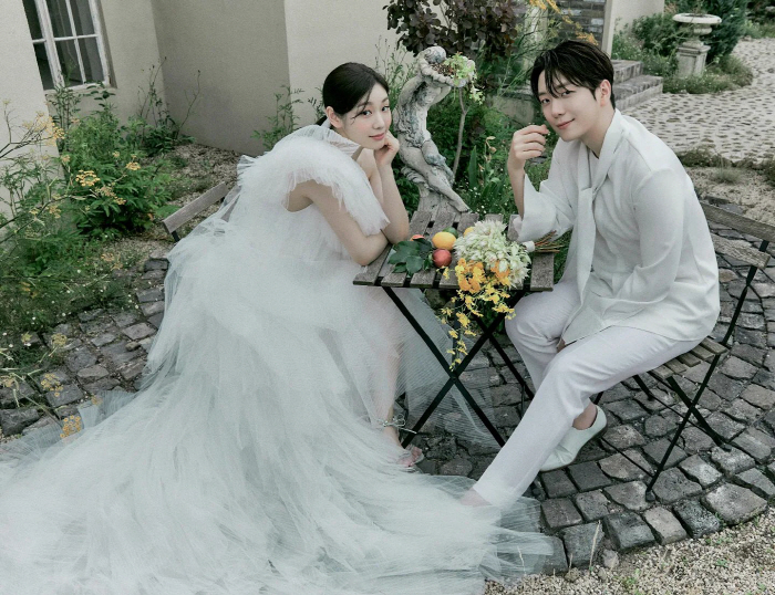 '신혼 단꿈 잊고 곰신' 김연아♥고우림, '결혼 1년만' 잠시 이별 [종…