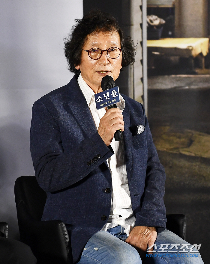 '소년들' 감독 "데뷔 40주년, 대단한 감독 아닌 괜찮은 감독" 자평