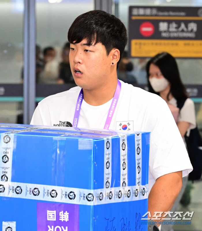 "기대 많이 해달라" 국대 맹활약→구설 경험한 천재타자의 속내…이번엔 진…
