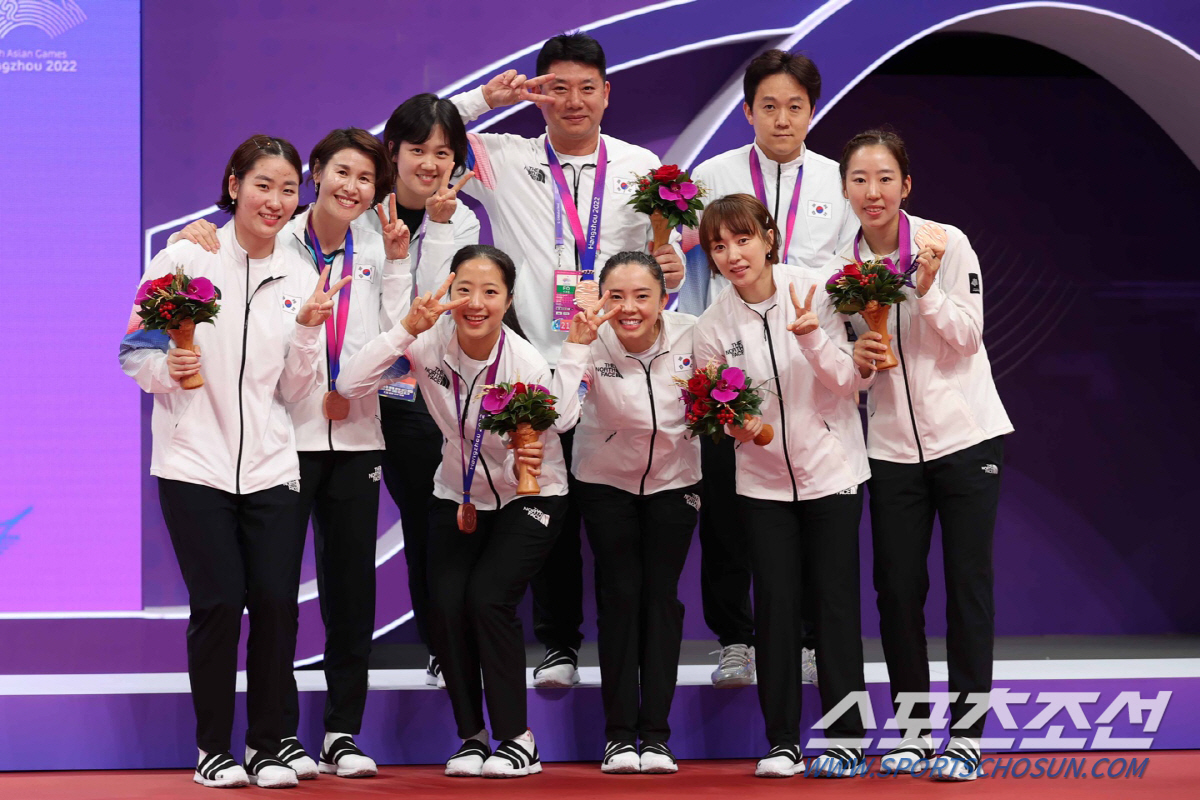 "한국 女탁구의 투혼!수고했다"'현정화 애제자'서효원의 간절했던 세번째 …