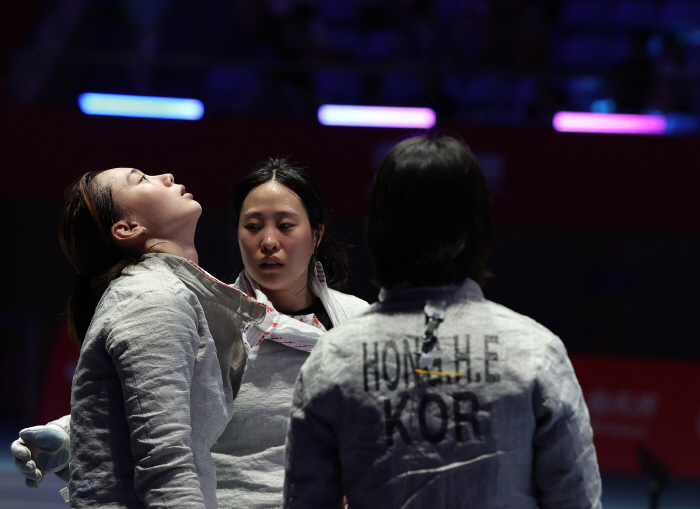 [항저우ON]'40-31→42-45'日에 통한의 역전패…女사브르 단체전 …