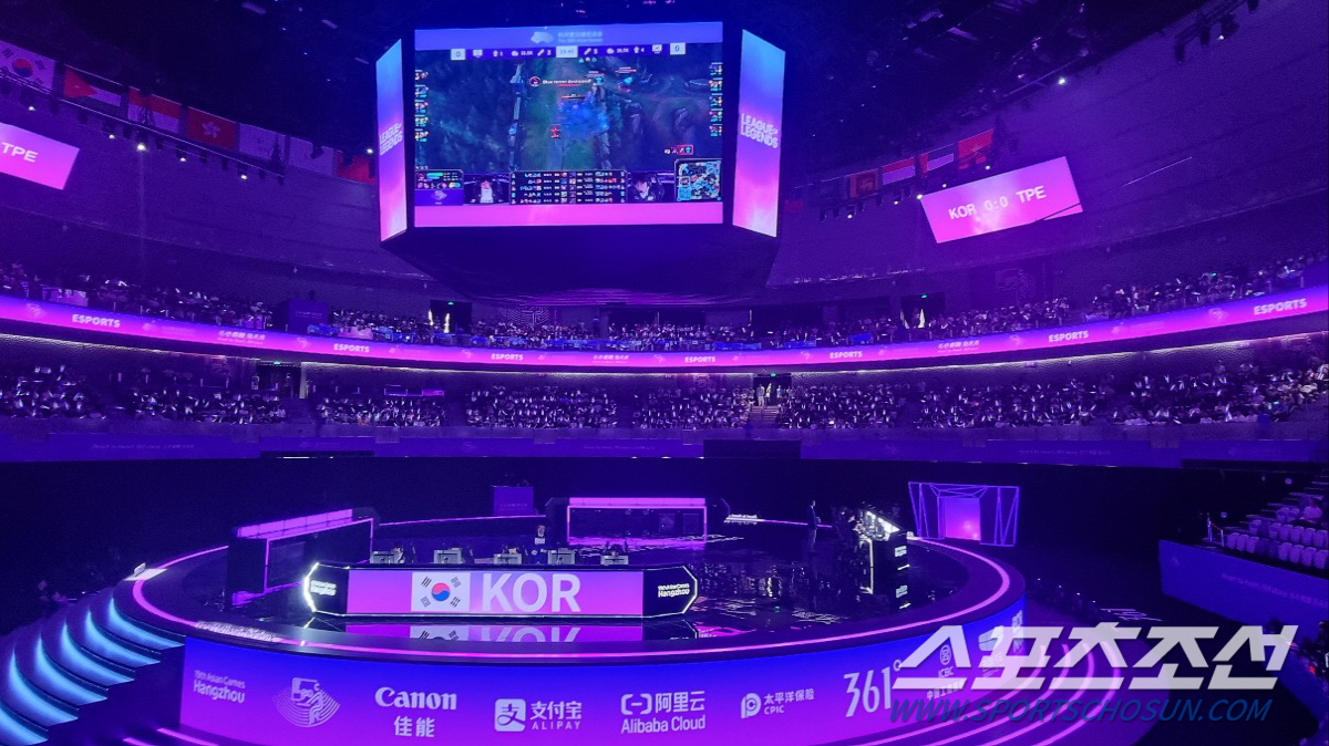 [항저우ON] 금메달 2개, 동메달 1개 딴 한국 e스포츠, 모두가 한마…
