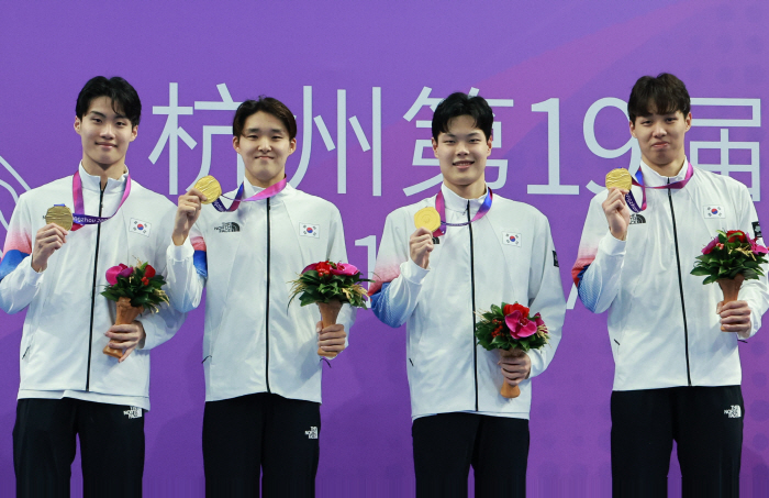 "금6-은6-동10" 함께라서 행복한 韓수영 황금세대,역대 최고성적!오늘…