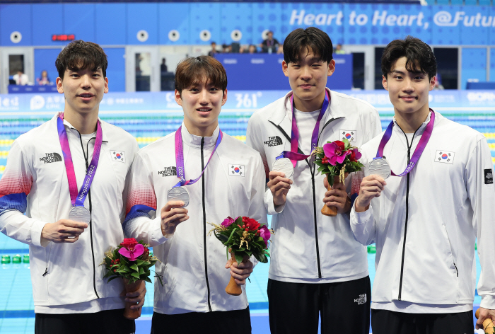 "금6-은6-동10" 함께라서 행복한 韓수영 황금세대,역대 최고성적!오늘…