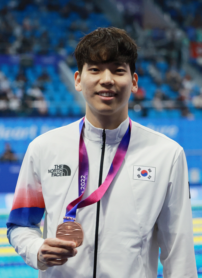 "금6-은6-동10" 함께라서 행복한 韓수영 황금세대,역대 최고성적!오늘…
