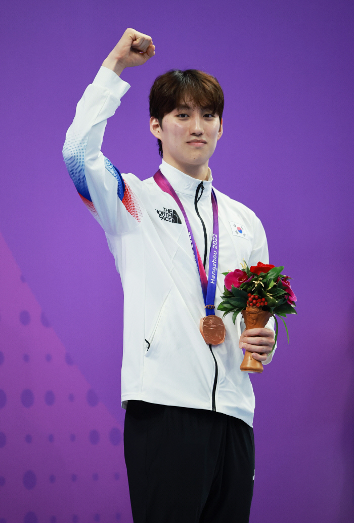 "금6-은6-동10" 함께라서 행복한 韓수영 황금세대,역대 최고성적!오늘…
