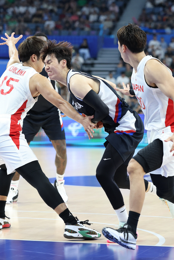 [항저우ON]'한가위 대참사'남자농구, '숙적'일본 2진에 무너졌다…8강…