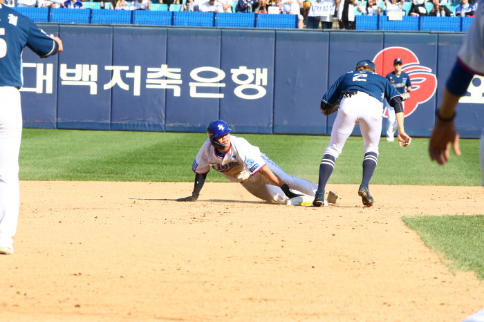 시즌 3번째 2만4000명 만원관중 앞 아빠사자들은 강했다, '강민호 3…