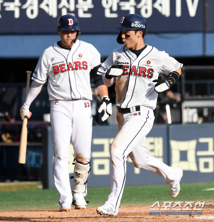 '3경기 7만명... 추석연휴 관중 대박' 두산 '3위 보인다.' 3연패…