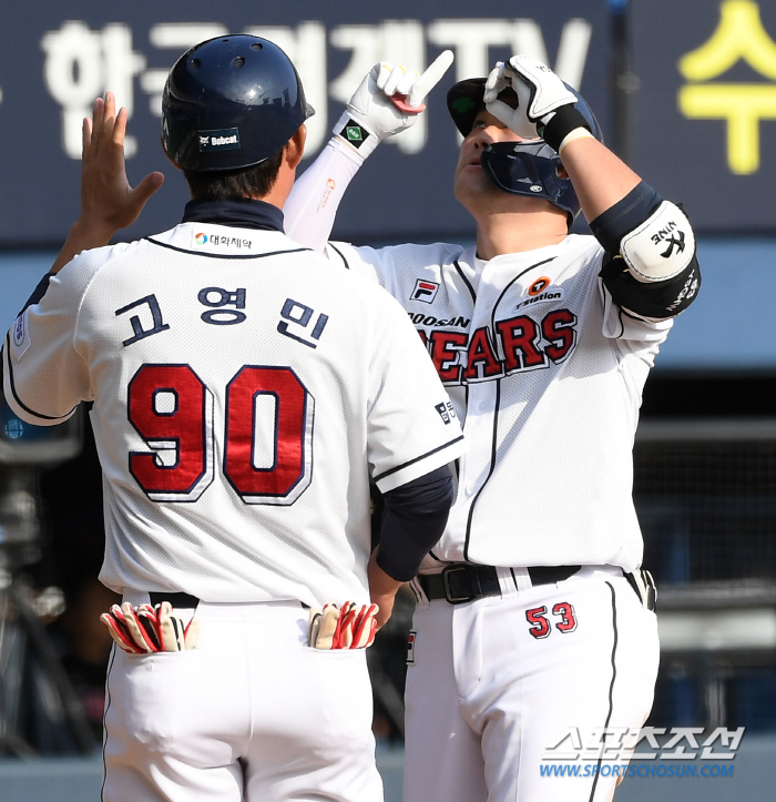 '3경기 7만명... 추석연휴 관중 대박' 두산 '3위 보인다.' 3연패…