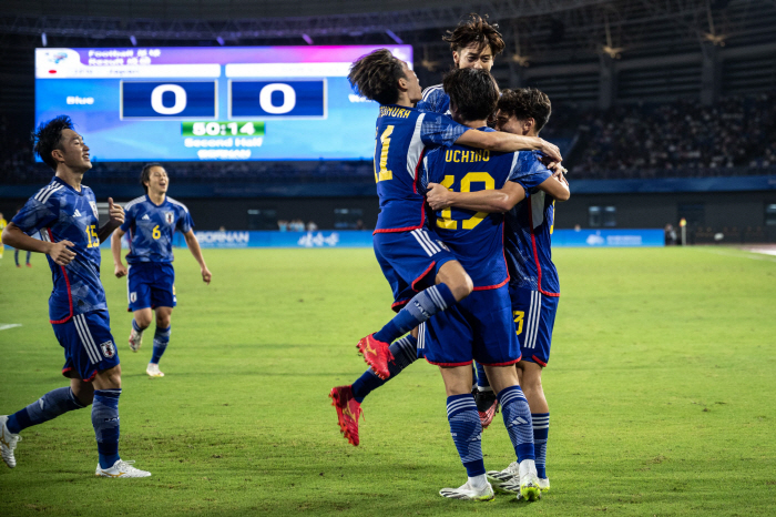 [항저우 라이브]北 AG 남자축구 8강 탈락 1-2 패, 마쓰무라 PK결…