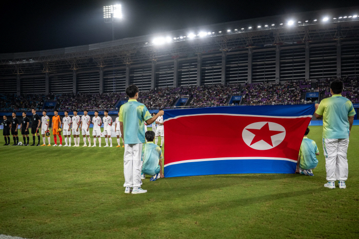 [항저우 라이브]北 AG 남자축구 8강 탈락 1-2 패, 마쓰무라 PK결…