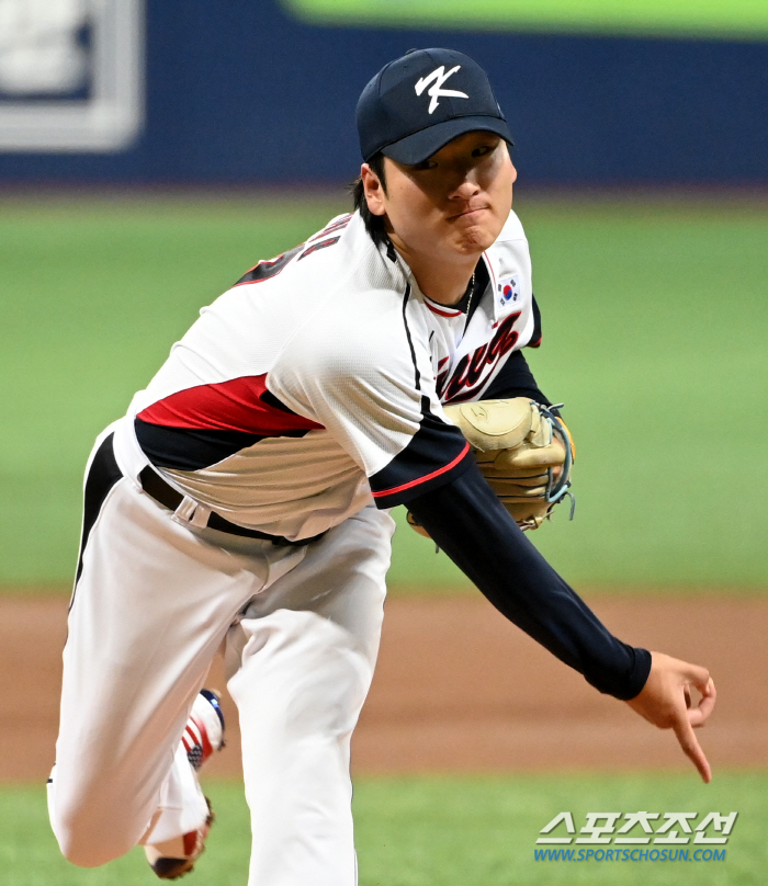 선발예고 안해→훈련공개 '거부'…한국도 맞대응, 전운 감도는 대만전, 일…