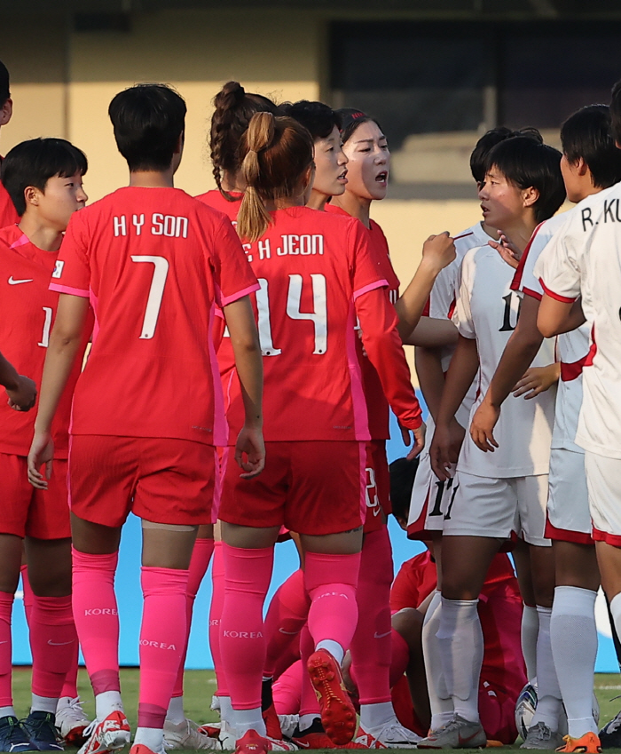 [원저우 현장인터뷰]분통해서 눈물 흘린 지소연 "이성 잃은 건 처음. 저…