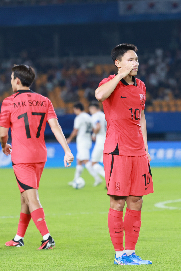 '다시 공한증!' 남자축구 태극전사들이여, 오늘밤 9시 '홈 어드밴티지'…