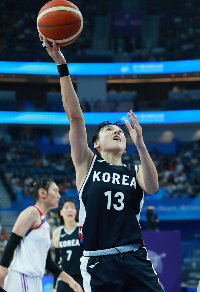 [항저우ON] 여자농구 '남북' 8강 동반 진출. 박지수없었던 韓, 대만…
