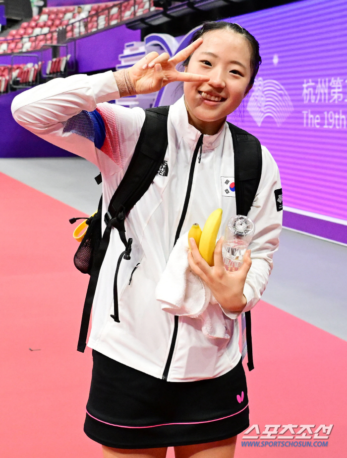 [항저우ON]"메달색 바꾸고 싶다"신유빈 57년 만의 中 없는 대진, 한…
