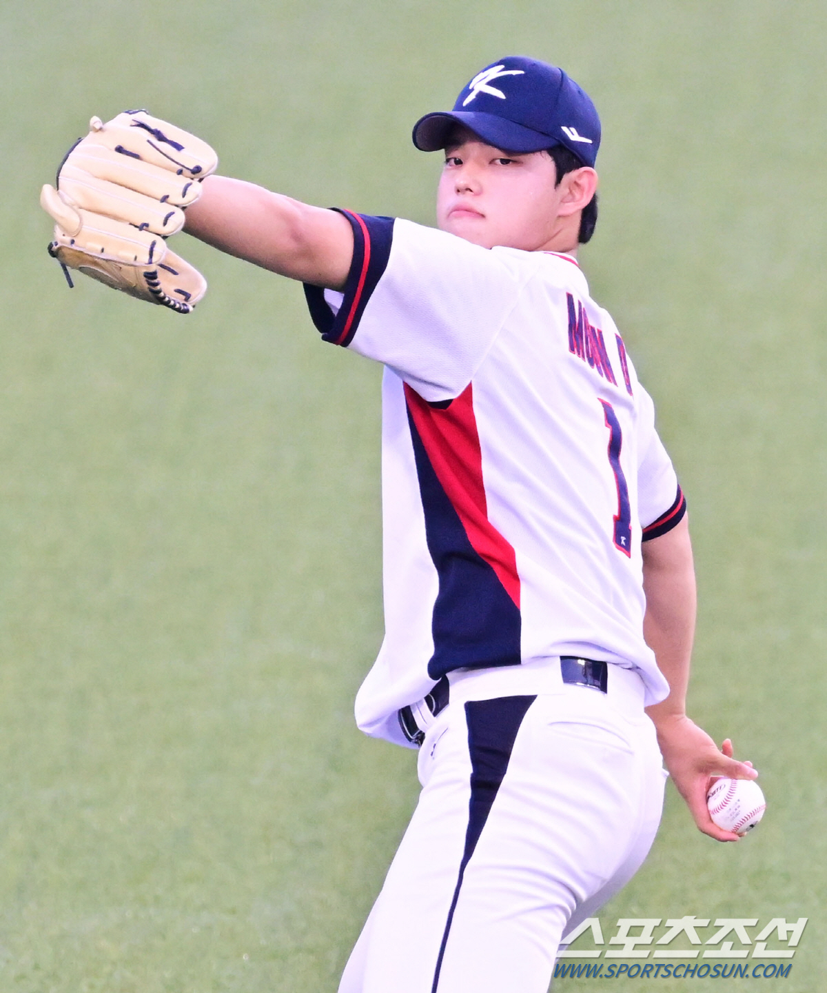 "곽빈 또는 문동주" 대만전 선발 카드, '힌트'일까 '작전'일까…결전의…