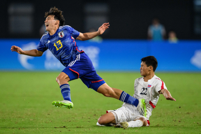 "폭거다. 퇴출해야" 발끈한 일본, 북한축구 과격행동 일파만파…해외축구 …