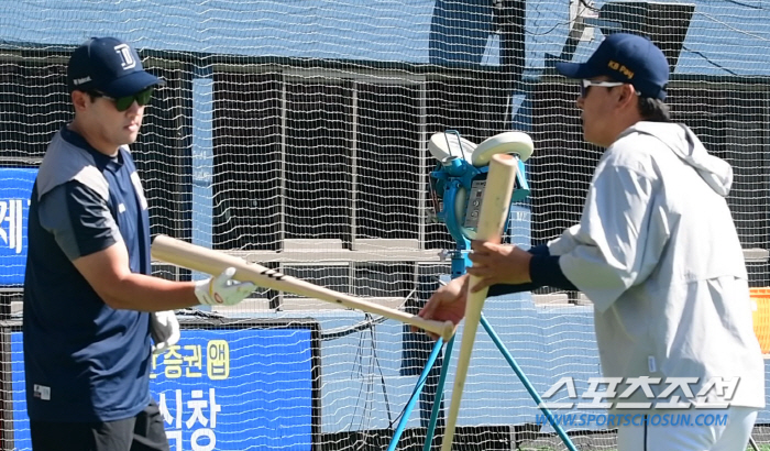 승짱과 맞스윙 단련한 양석환 '홈런왕' 기운 충전 받은 새 배트로 3안타…