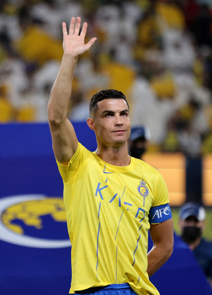 'UCL의 제왕' 호날두, 2경기만에 ACL 데뷔골 '작렬', 알 나스르…