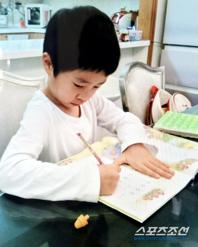 [종합]'김성주 아들' 민국, 美 명문사립 '뉴욕대' 입학 뒤늦게 알려져…