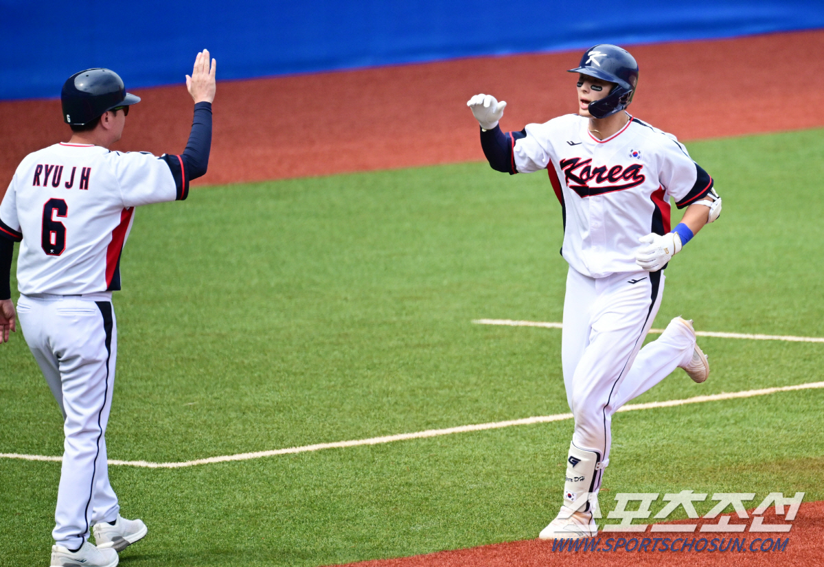 대만에 뺨맞고 태국에 화풀이…'최지훈+윤동희+김주원 AG 첫 홈런→강백호…