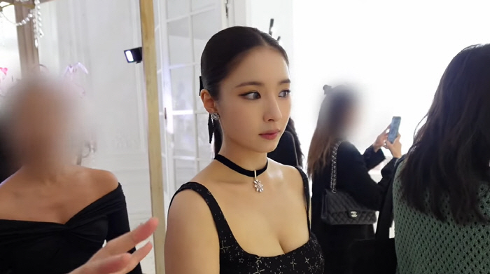 신세경, 비행기 타기 전 가족에 꼭 문자하는 '효녀'...父 "잘 다녀와…