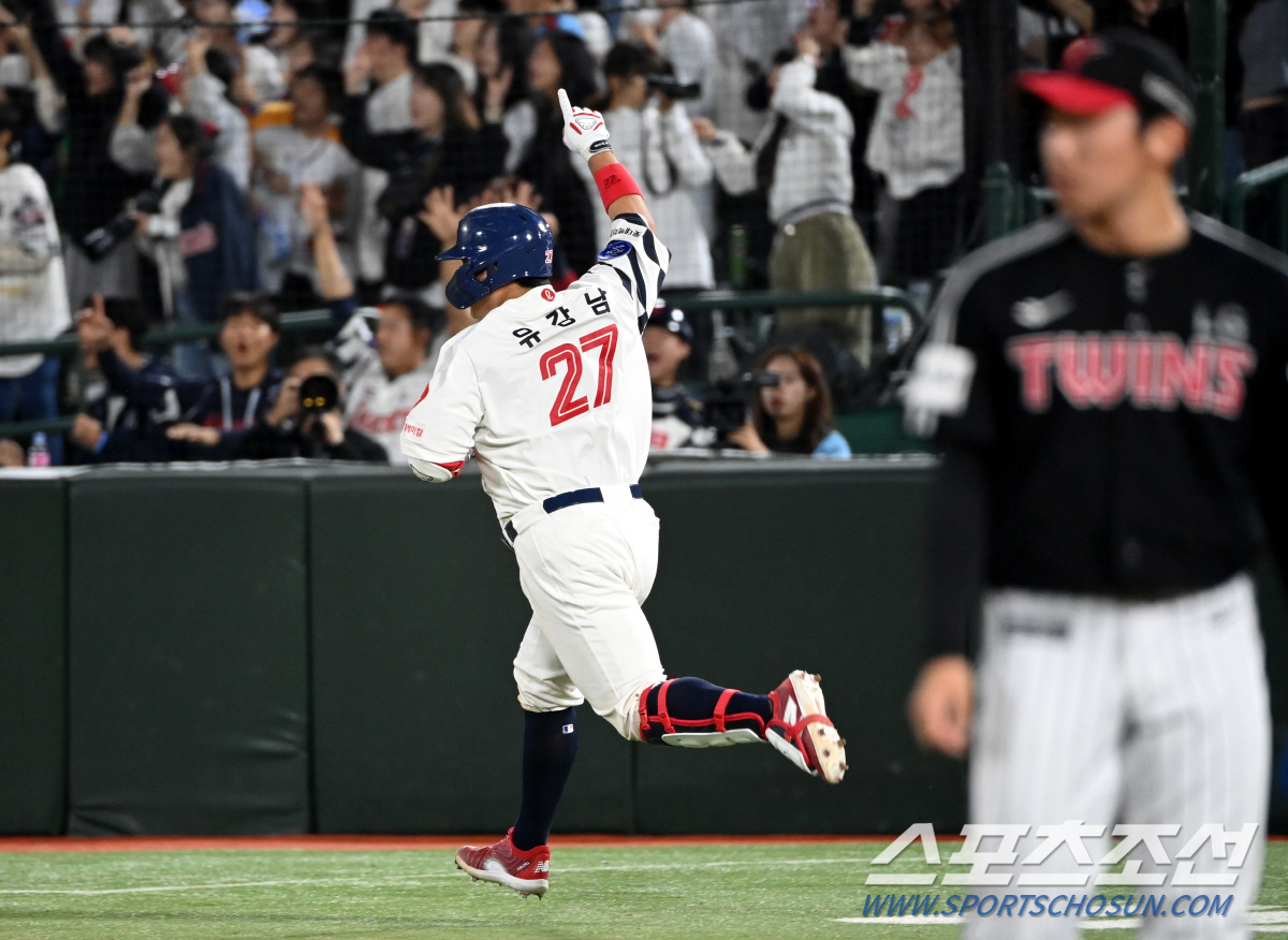 '사직구장에 노란 LG 깃발이...' 0:3→5:3→5:6→7:6. 오지…
