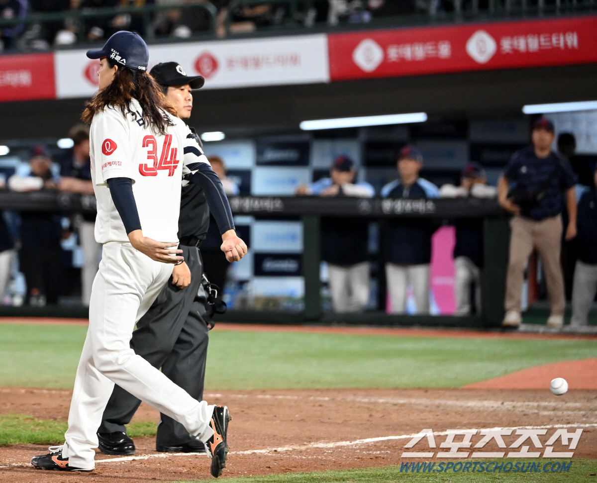 '사직구장에 노란 LG 깃발이...' 0:3→5:3→5:6→7:6. 오지…