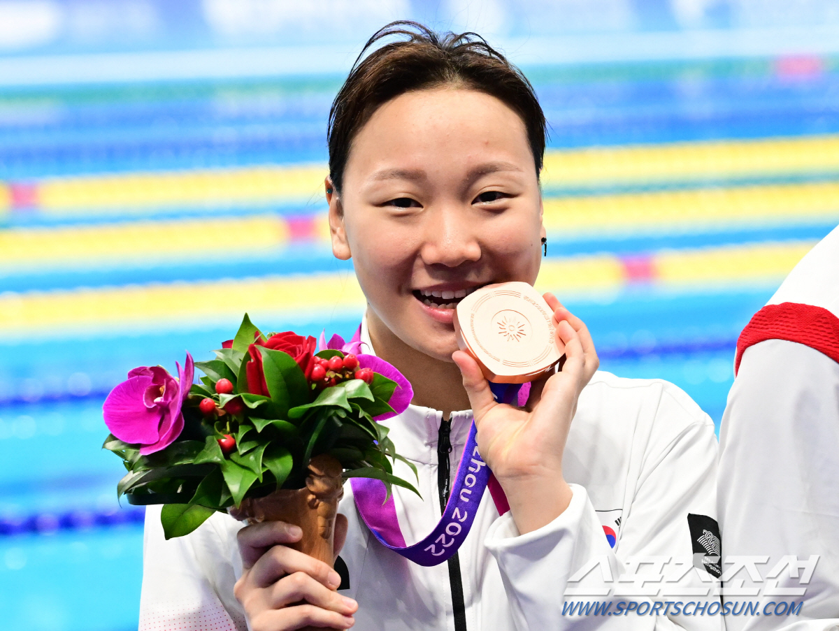 [항저우 스토리]"짜요? 날 위한 응원!" 韓 수영 드림팀 '황금 막내즈…