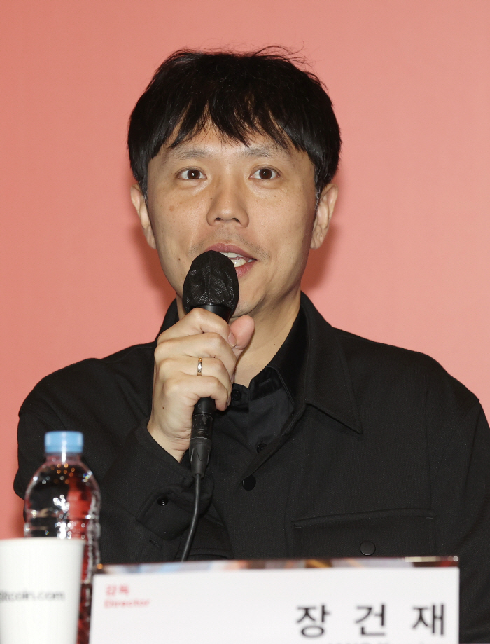 [28회 BIFF] "청년들이 공감할 영화"…개막작 '한국이 싫어서', …