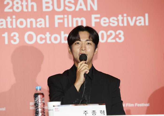 [28회 BIFF] "청년들이 공감할 영화"…개막작 '한국이 싫어서', …