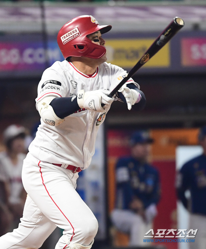 '8월까지 2할→9월부터 5할 타율' 2018 한국시리즈 MVP 가을되자…