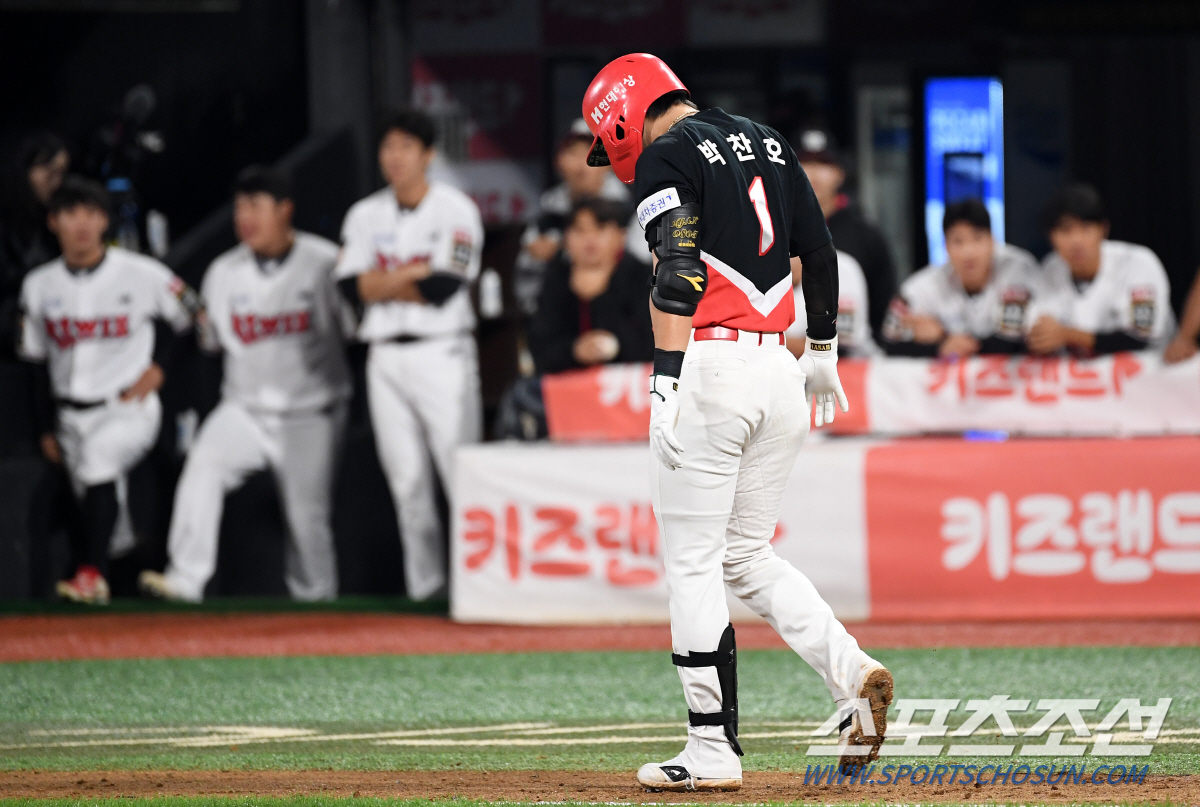 '얼마나 미안했으면' 사구 직후 주저앉은 박찬호를 걱정하던 이선우, '모…