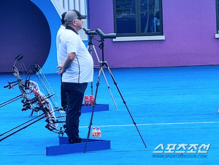 [항저우현장]韓양궁 최초 외국인 감독 선임했지만…女컴파운드 3연패 좌절,…