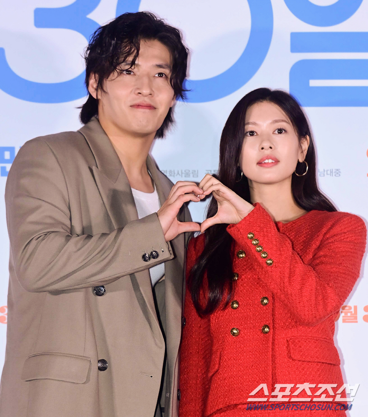 [SC초점] "실관람객 입소문 터졌다"…강하늘X정소민 '30일', '잠'…