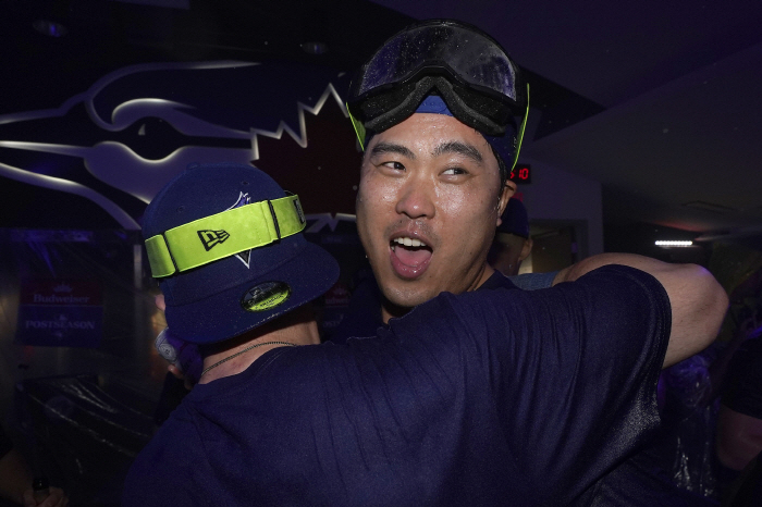 RYU 내년엔 한화 안 온다! "MLB팀과 계약 원해" 스포츠넷캐나다 기…
