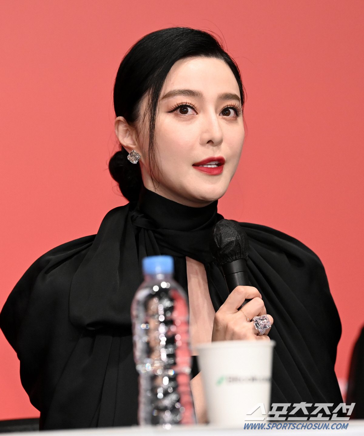 [SC-BIFF] '녹야' 판빙빙 "초록머리 여성에 이끌리는 과정 매력적…