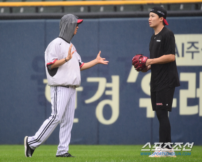 21년전 이승엽-마해영 홈런에 울었던 '엘린이'가 그 한국시리즈에서 던진…