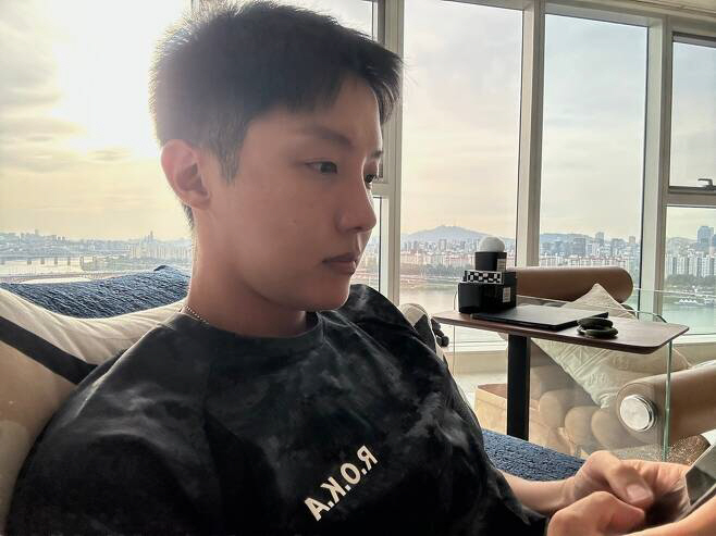 제이홉, 특급전사 됐다…軍 생활도 잘하는 방탄소년단