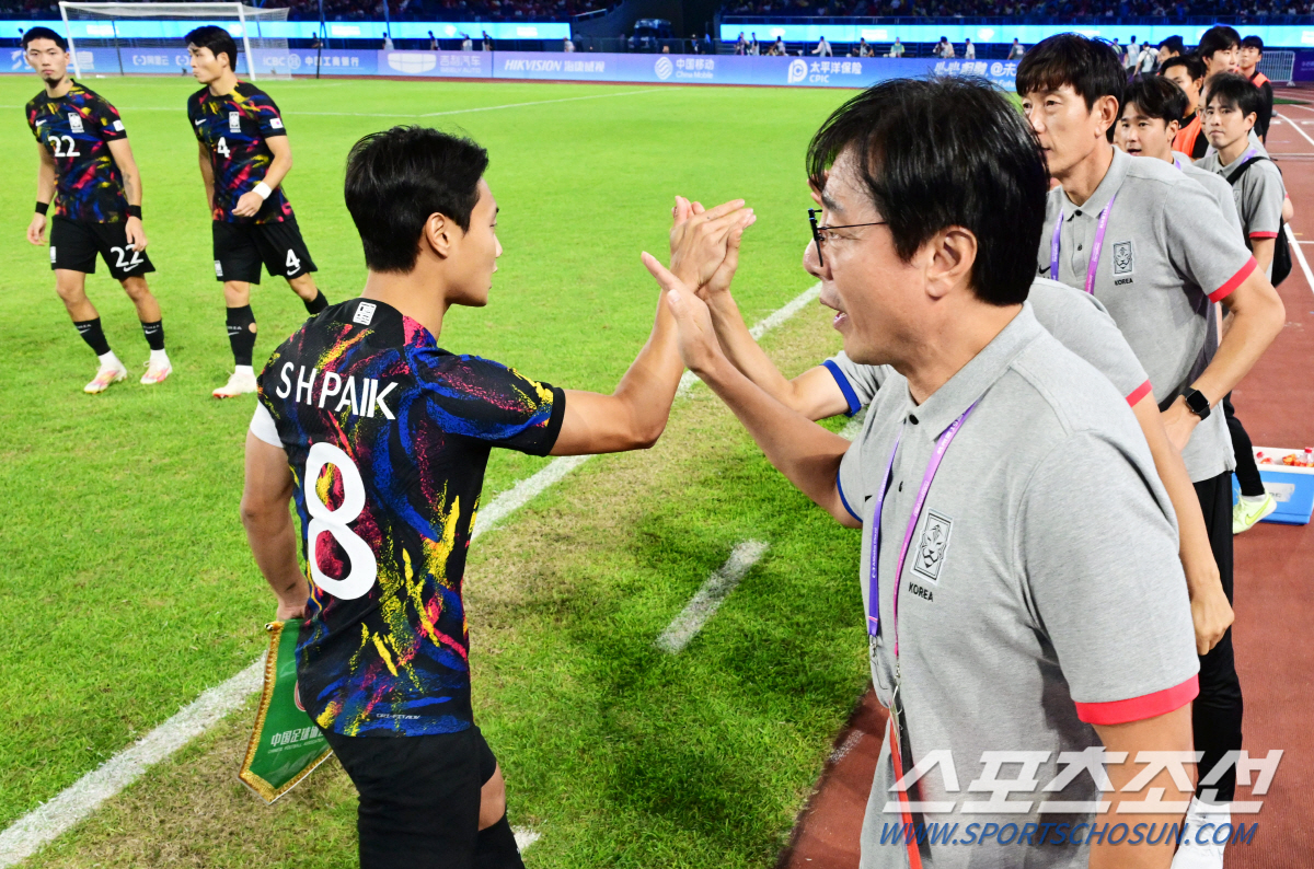 '한국축구 영웅' 황새 황선홍, '구기참사' 현장에서 꿋꿋이 金까지 '직…