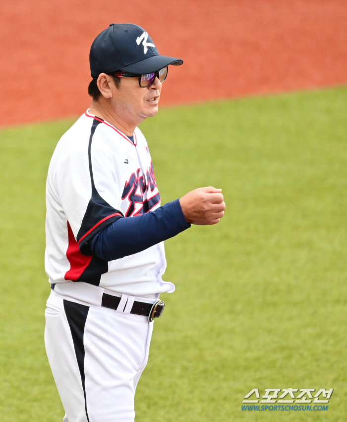 "WBC 때완 다른팀" 이기면 결승+지면 추락…10전 전승은 잊어라! 일…