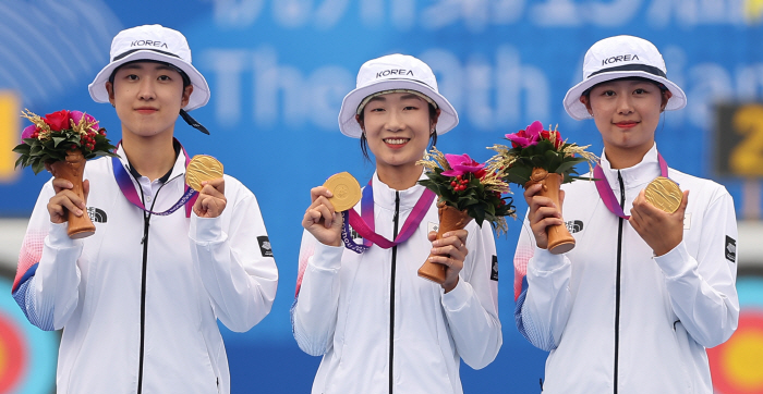 [항저우 현장인터뷰]"굉장히 화나고 속상"안산 8점 맞추고 아찔, 7연속…