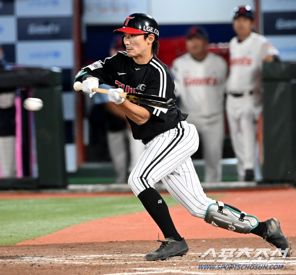 우승후 '예고 도루' 성공률 50%... 대주자→주전도약→도루왕 등극 해…