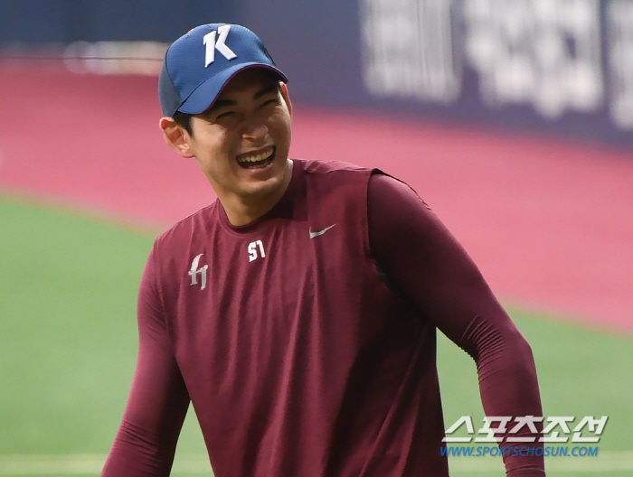 'SF 단장이 고척돔에 왔다고?' 이정후 영입전 뛰어든 샌프란시스코의 진…
