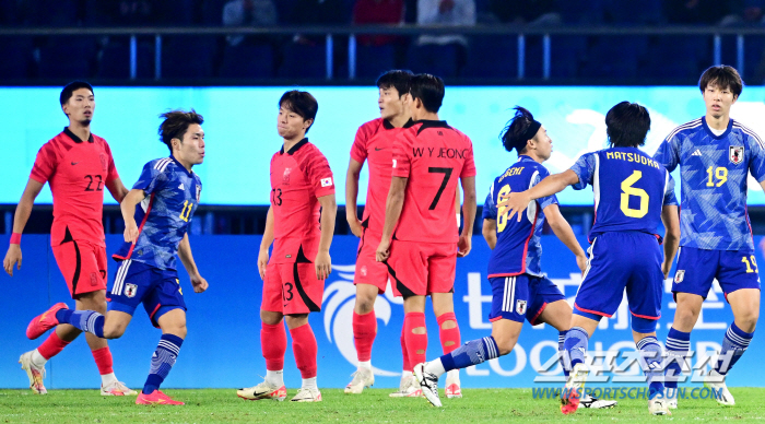 [한일전 전반분석]'2분만에 충격 실점→정우영 동점골' 전반 '중꺾마' …