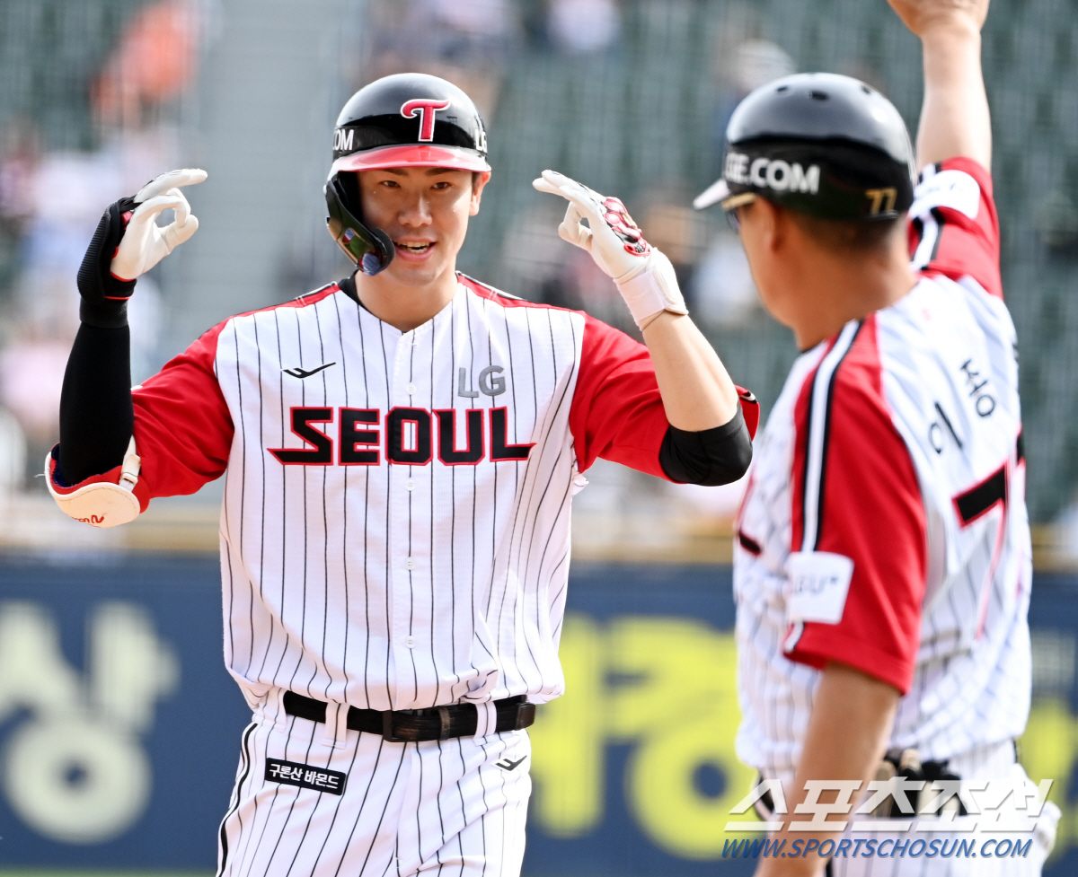 '홍창기는 꾸준한데…' 15G 0.467→돌고 돌아 다시 '첫 도전' 손…