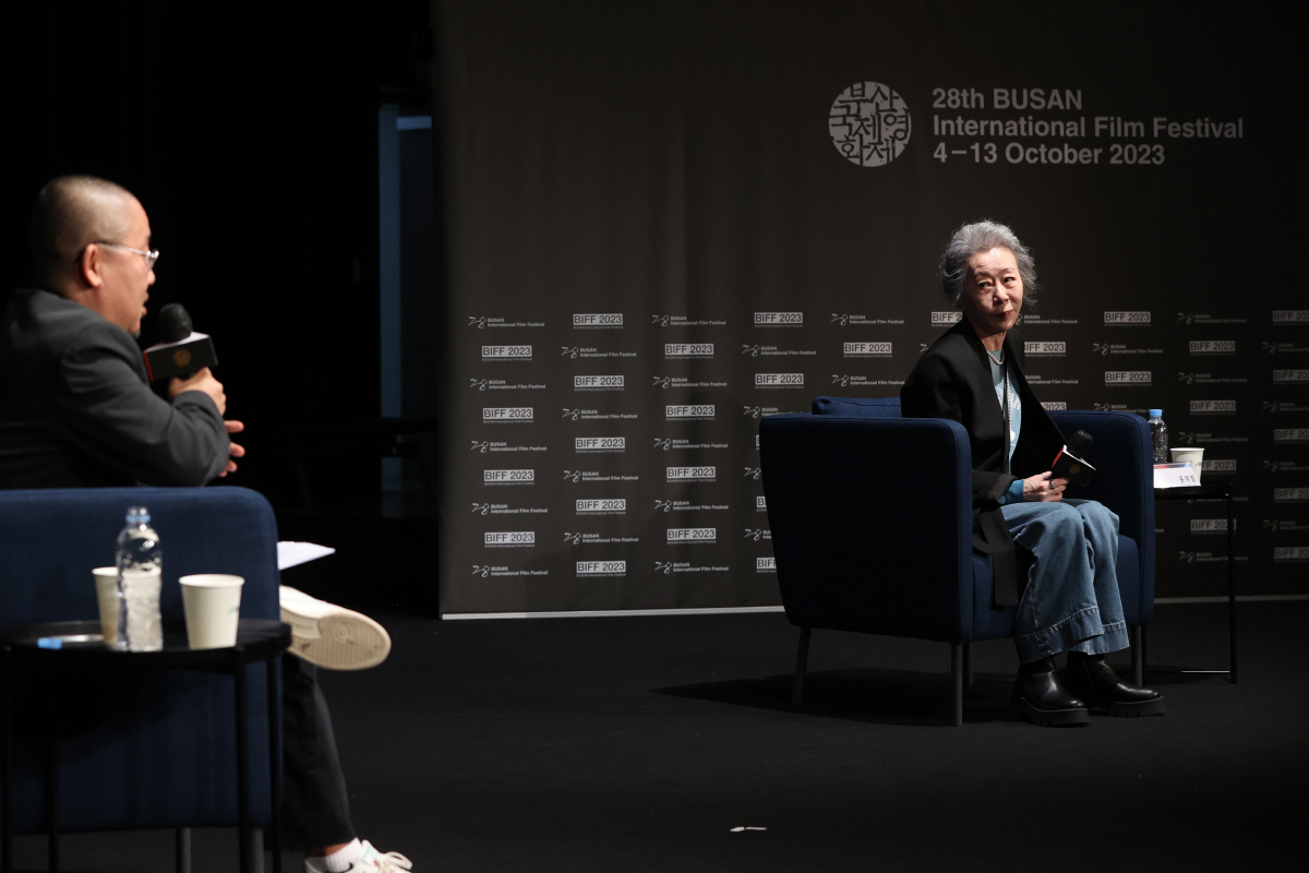 [SC-BIFF] '연기 58년' 윤여정 "오스카 수상 후 달라진 점 N…