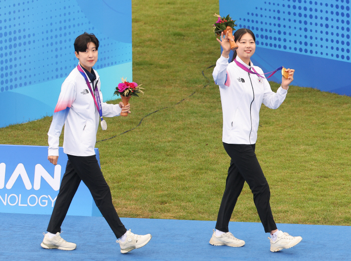 [항저우 현장인터뷰]'3관왕'임시현 앙증 어필 "저 MVP 뽑아주세요!"…